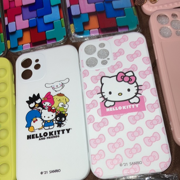 PHONE COVERS 😎 - Picture 10 of 17